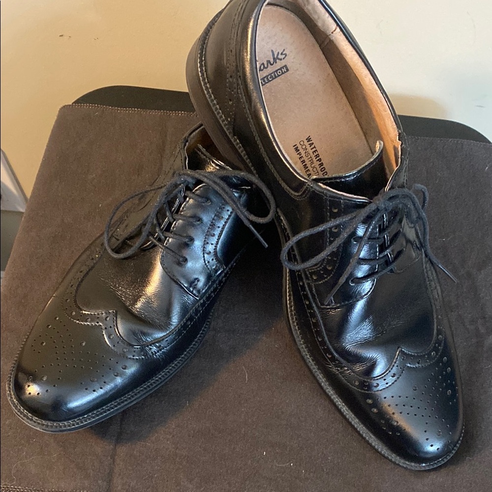 Clarks Men's Black Leather Brogues